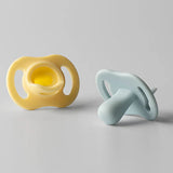 Ultra Light Stay Put Silicone Soothers 0-6M