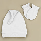 PREMIUM HAT WITH TIE AND GLOVE 0-6m