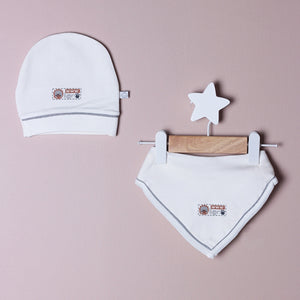 Baby Hats + bib set
